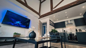 Urban View Apartment - Sleeps 6